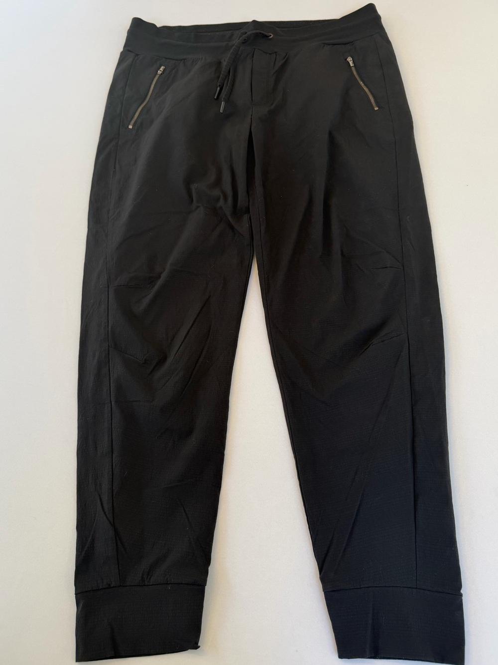 Athleta Black Woman’s Jogger Pants with Zip Pockets